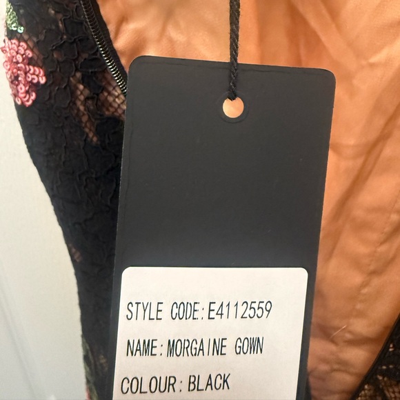 Elliatt Morgaine Lace Gown in Black size S NWT Black-tie events Galas Evening - Picture 9 of 9